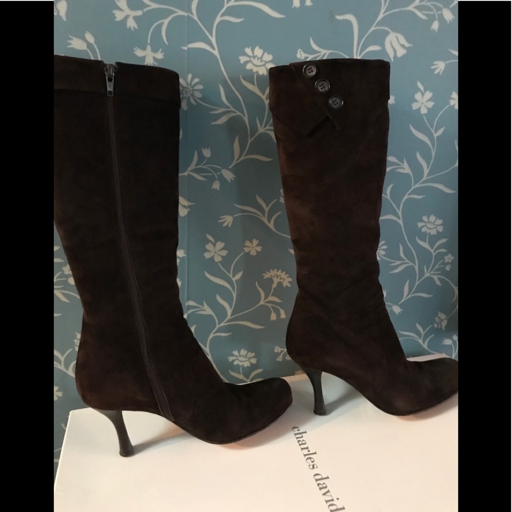 Beautiful Vintage Charles David boots from 1990’s